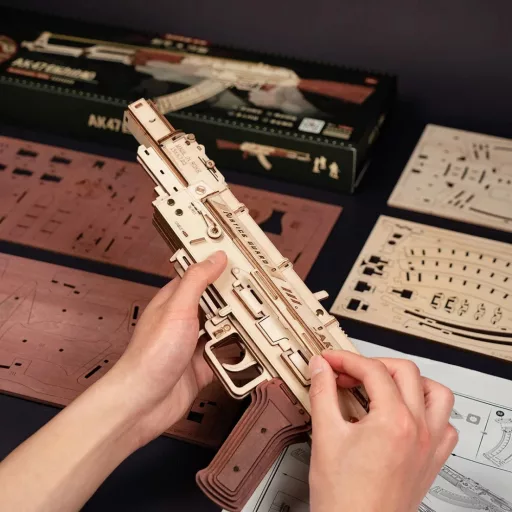 ROKR 3D fa puzzle – AK-47 játékmodell