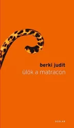 Ülök a matracon
